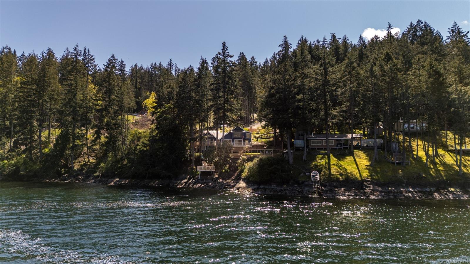 $1,500,000 - 7987 Stoney Hill Rd<br>British Columbia, V9L 6Y6