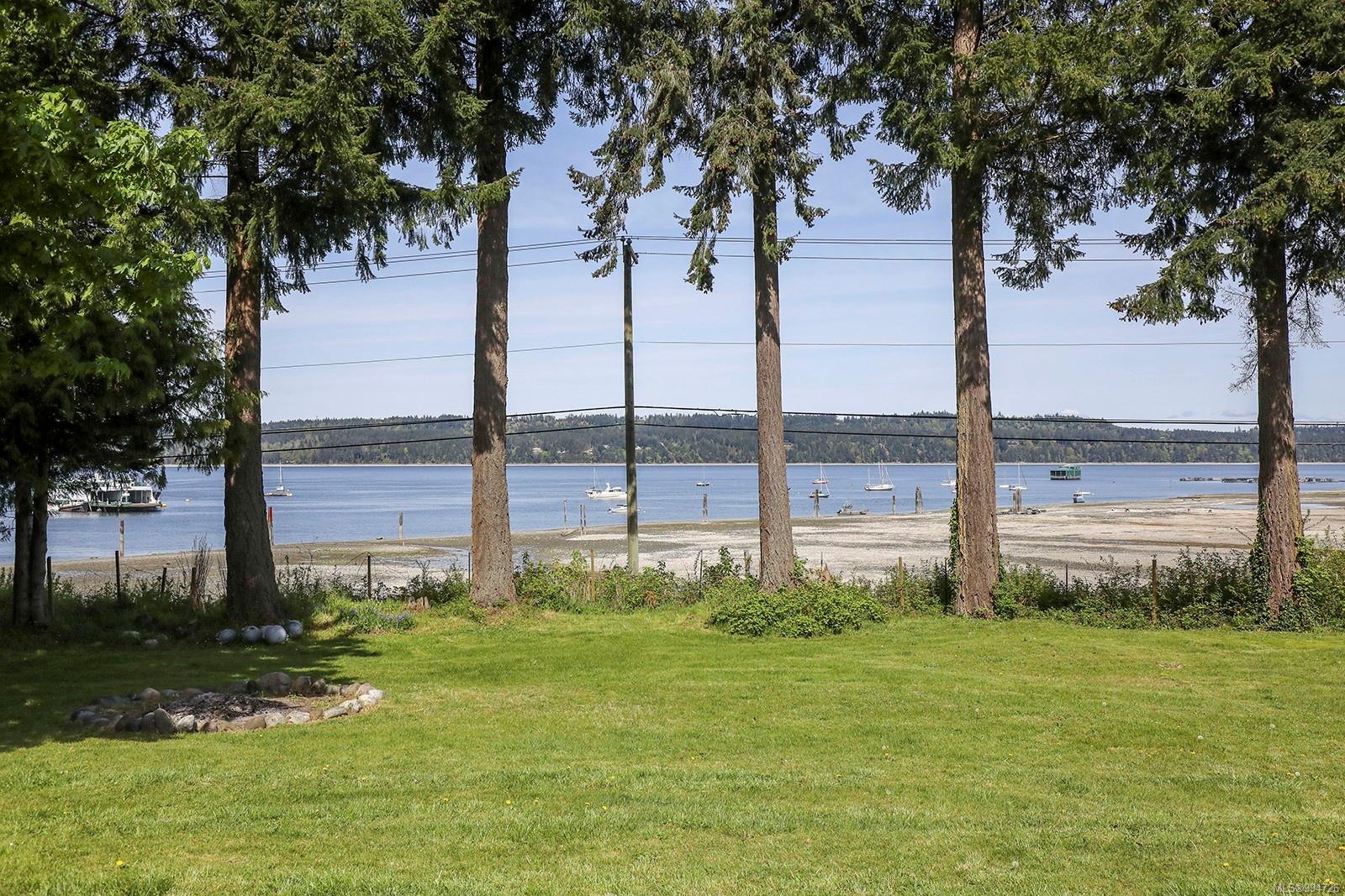 $1,098,000 - 7410 Yake Rd<br>British Columbia, V0R 1W0