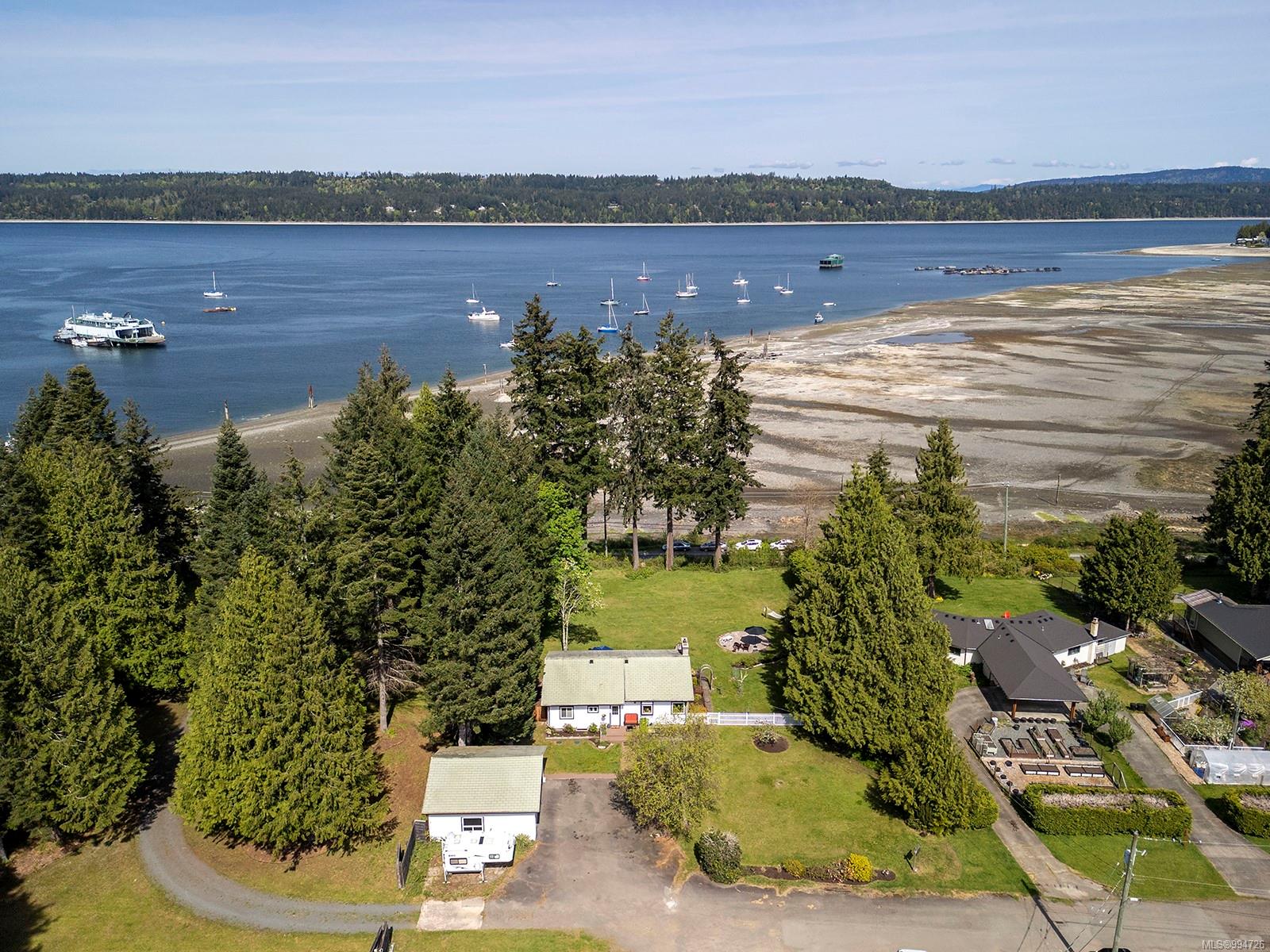 $1,098,000 - 7410 Yake Rd<br>British Columbia, V0R 1W0