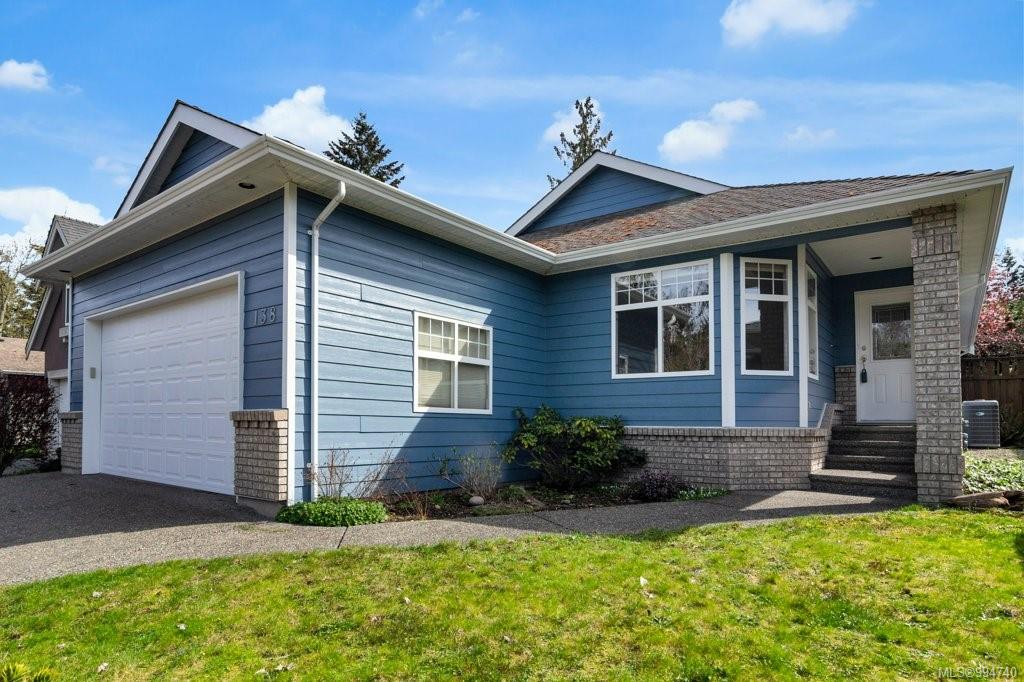 $824,900 - 138 HAMILTON Ave<br>British Columbia, V9P 2W4