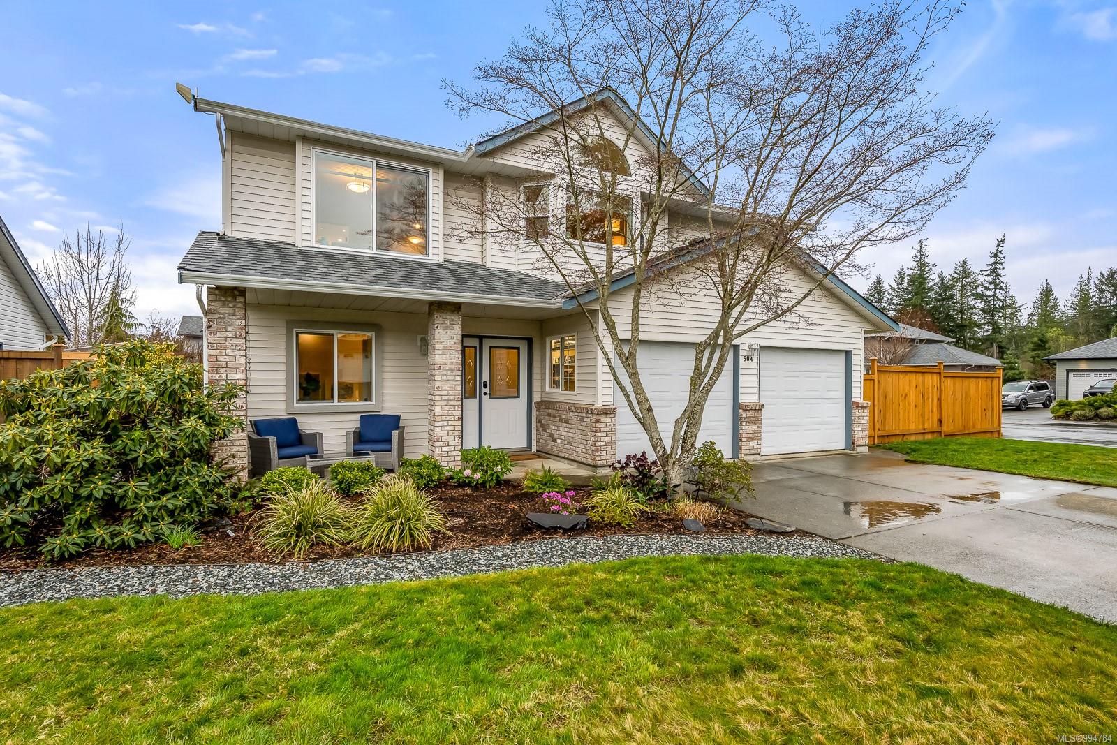 $899,900 - 504 King Rd<br>British Columbia, V9M 3S7