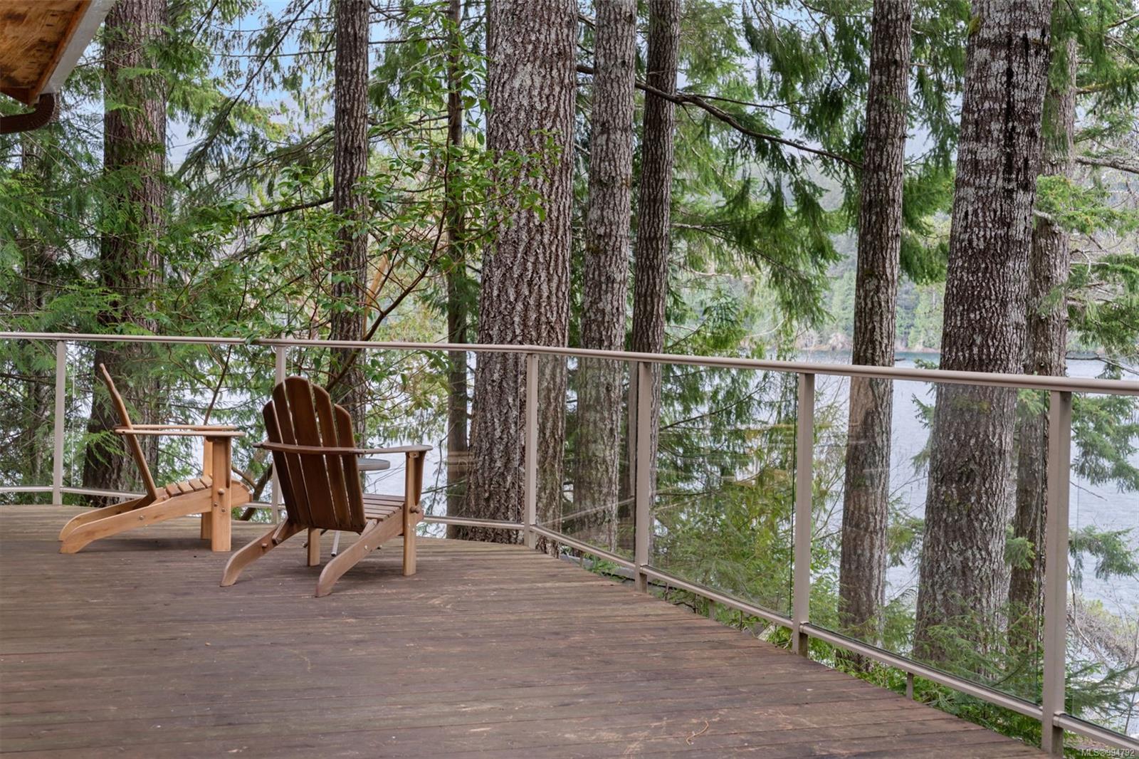 $1,499,900 - 8828 Vista Hts<br>British Columbia, V0R 2G0