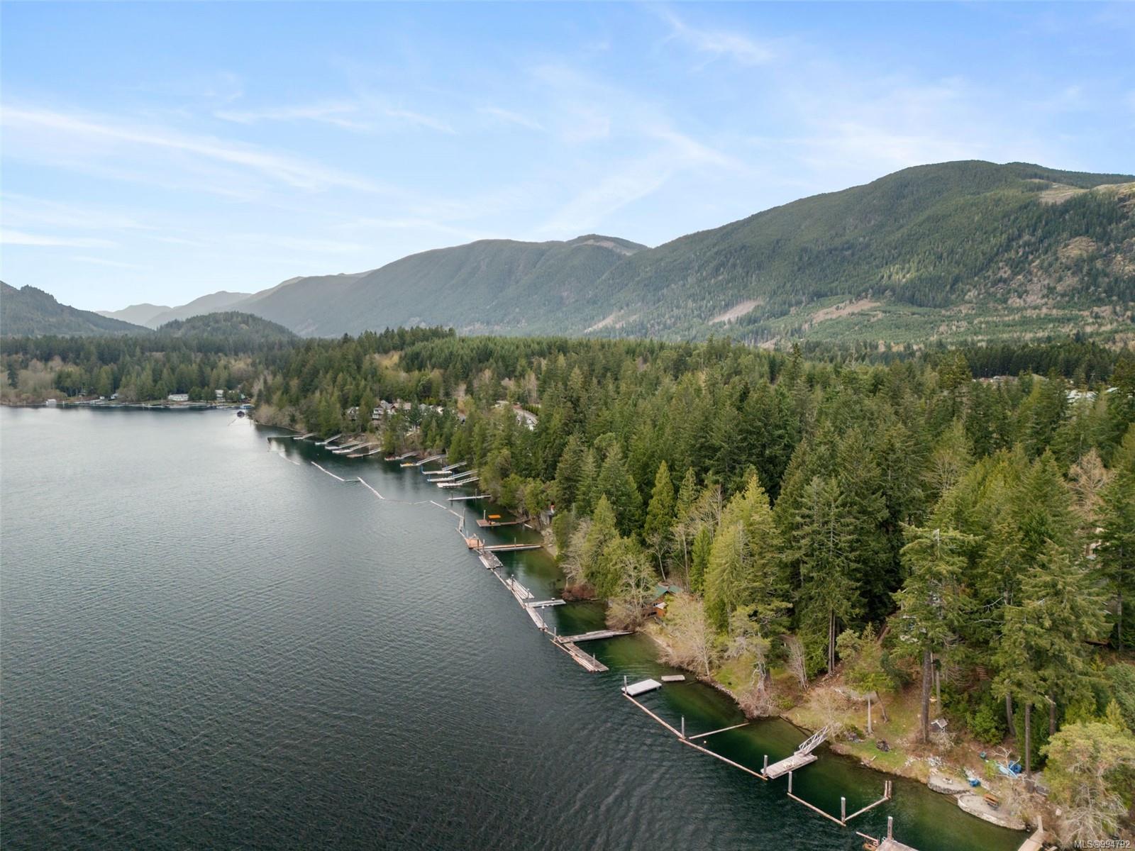 $1,499,900 - 8828 Vista Hts<br>British Columbia, V0R 2G0