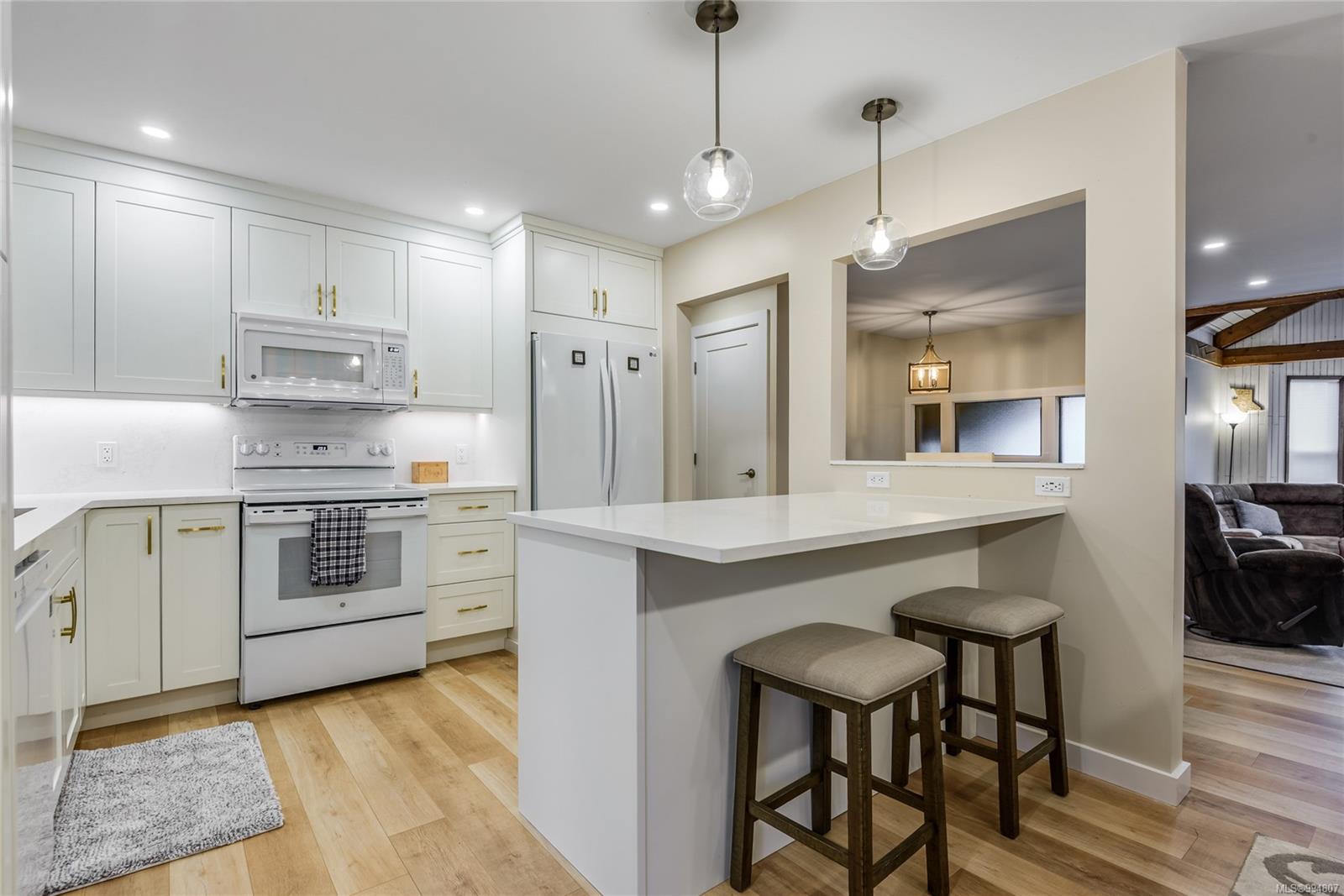 $789,800 - 69 Maple Park Cir<br>British Columbia, V9H 1G8