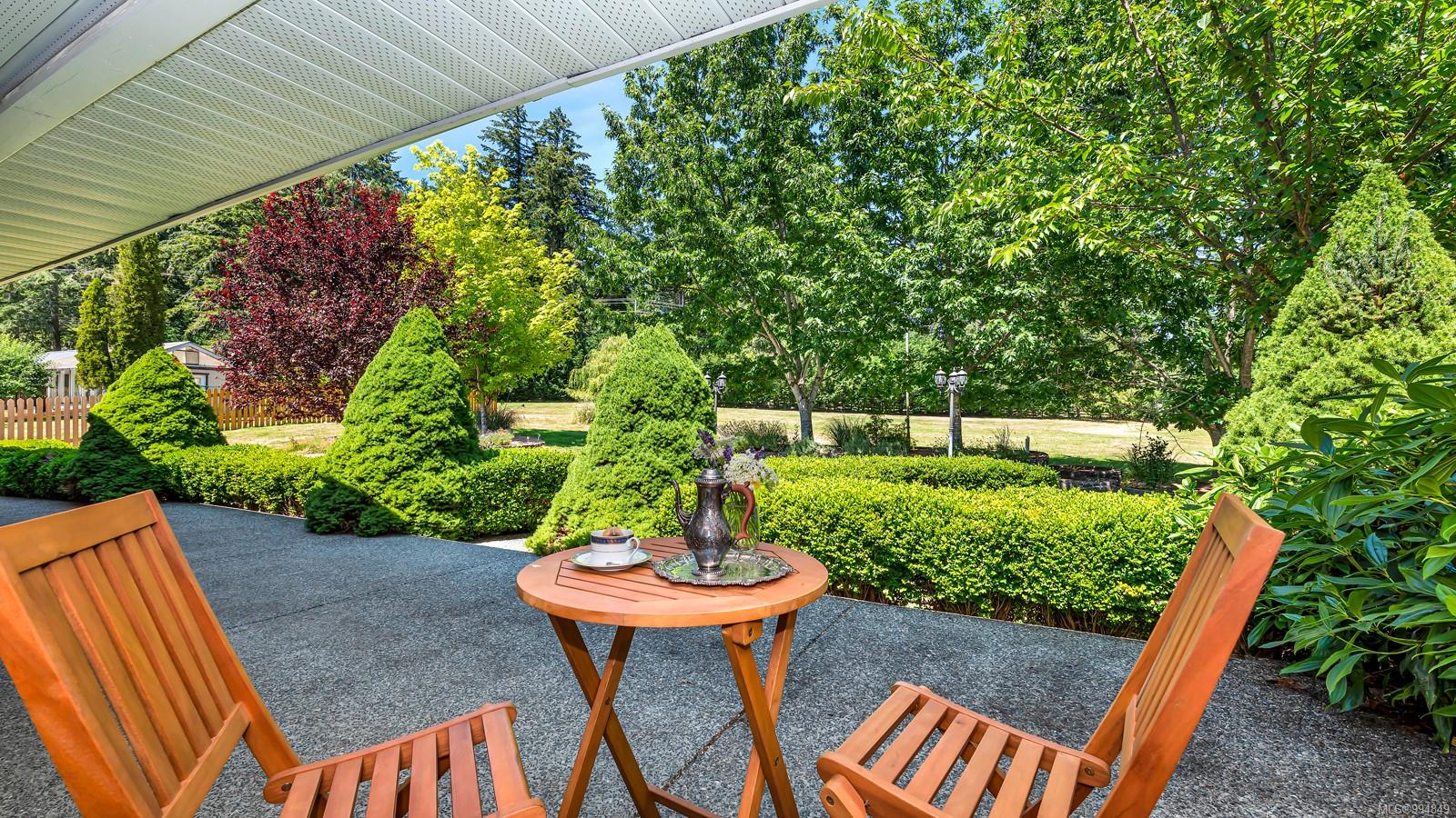 $1,575,500 - 1176 Shawnigan-Mill Bay Rd<br>British Columbia, V0R 2P2