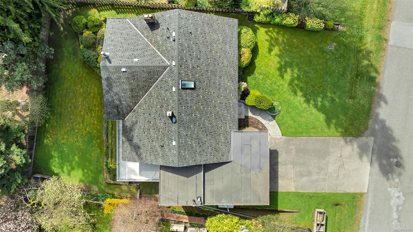 $899,900 - 4529 Lanes Rd<br>British Columbia, V0R 1N2