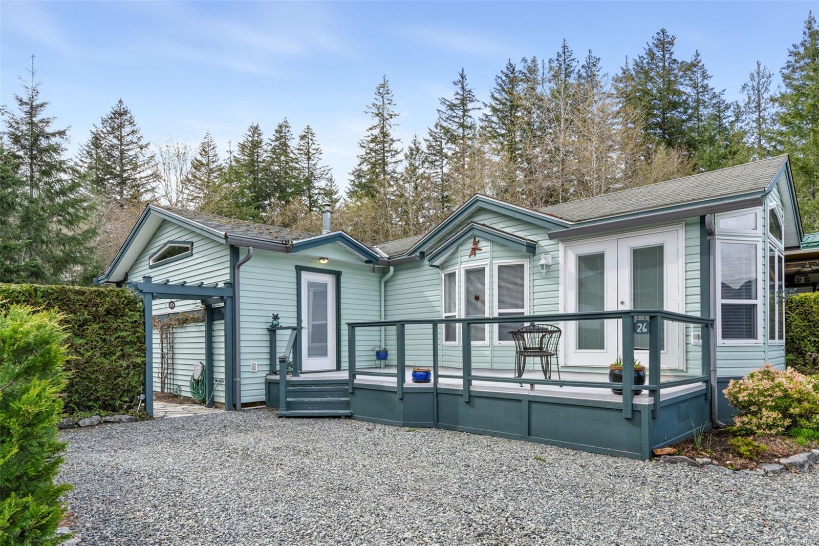 $349,900 - 8631 South Shore Rd<br>British Columbia, V0R 2G0
