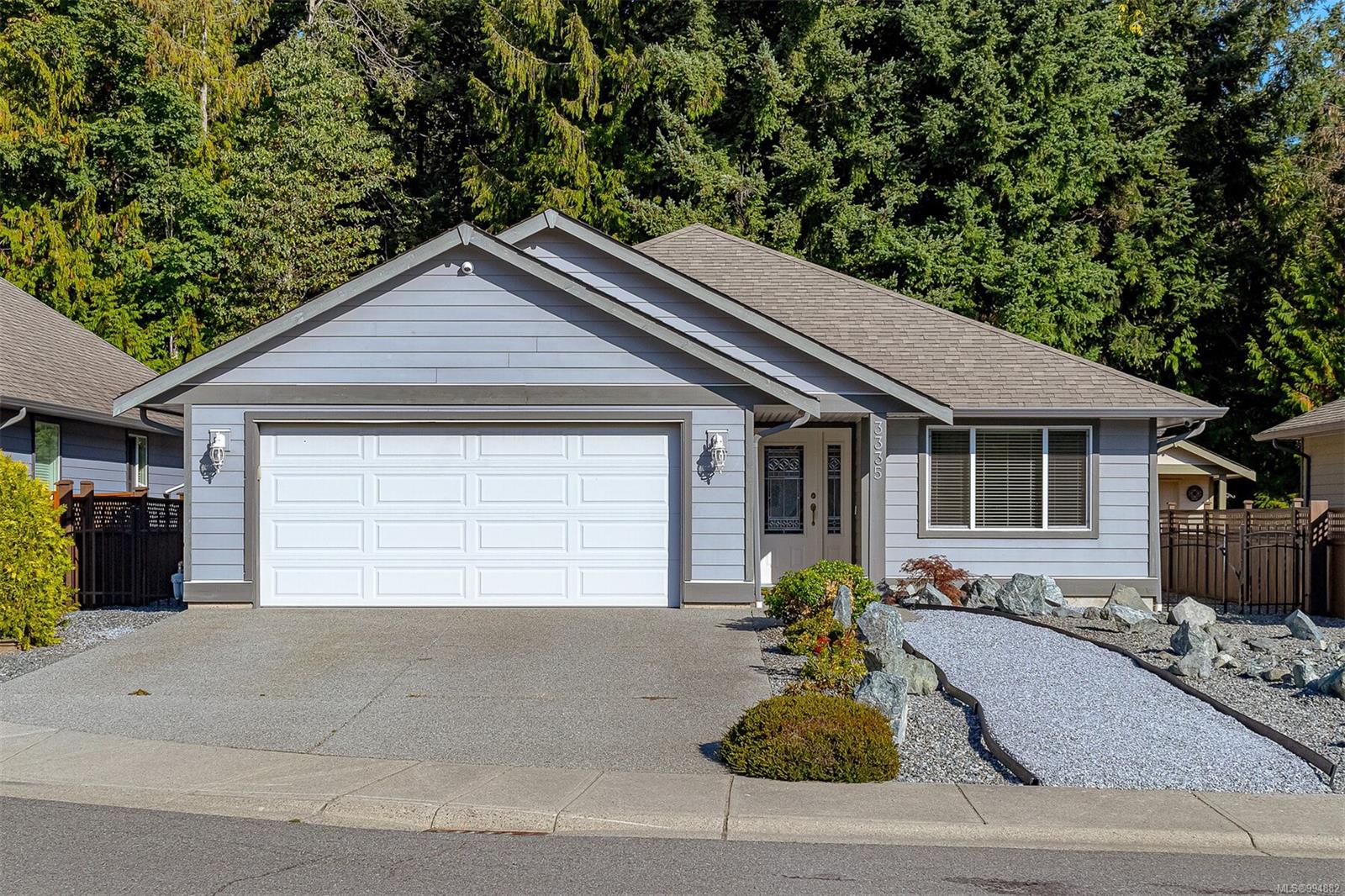 $849,900 - 3335 Cook St<br>British Columbia, V0R 1K2