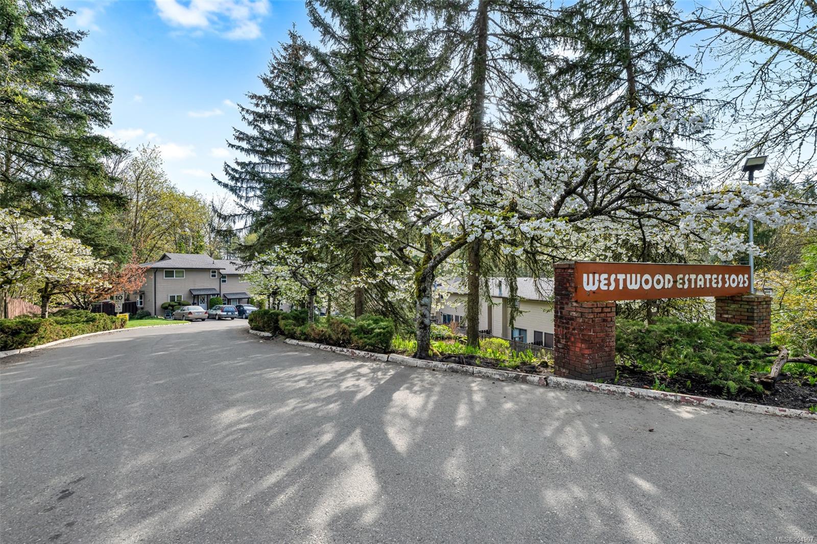 $425,000 - 3025 Cowichan Lake Rd<br>British Columbia, V9L 4B5