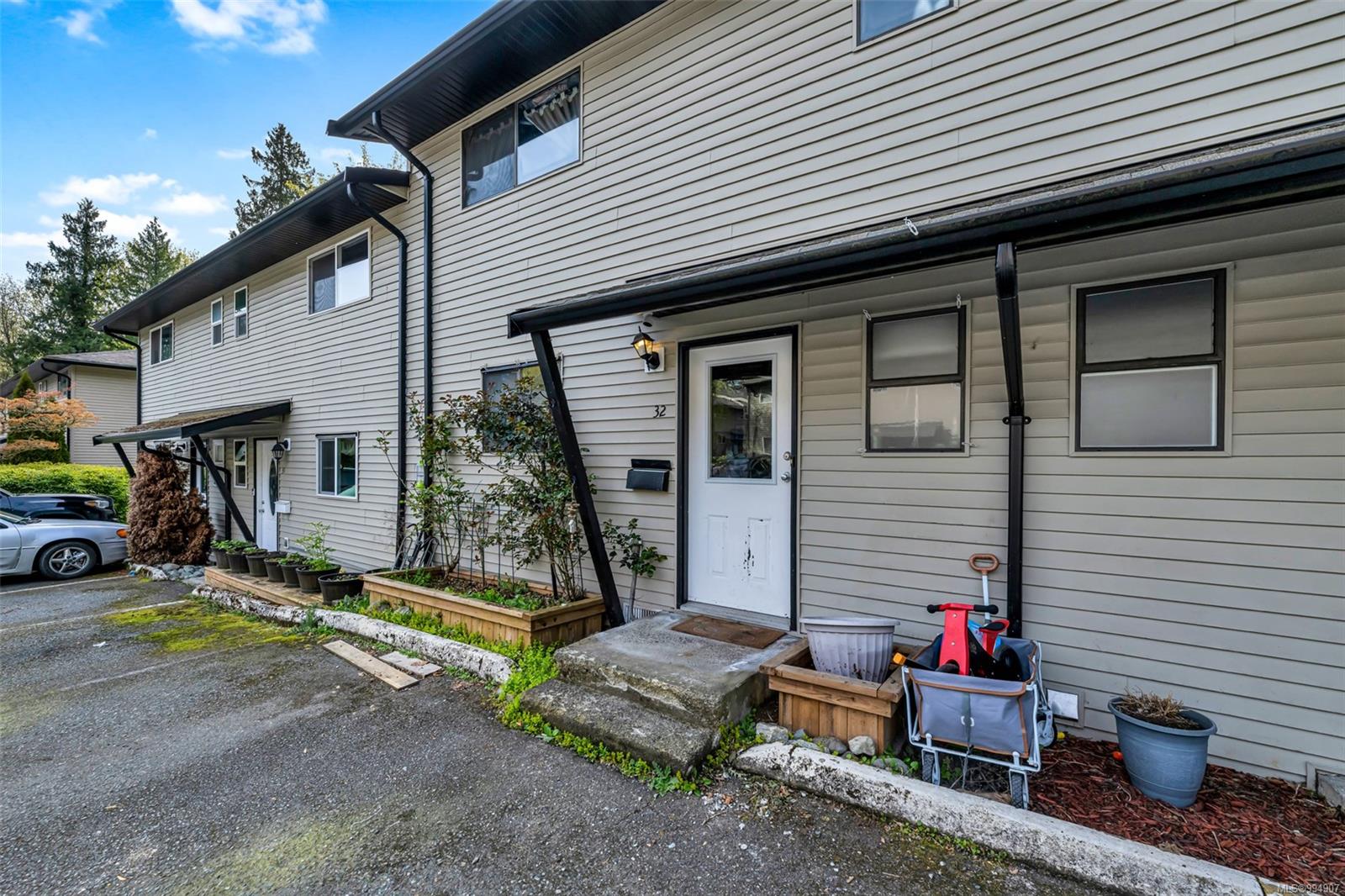 $425,000 - 3025 Cowichan Lake Rd<br>British Columbia, V9L 4B5