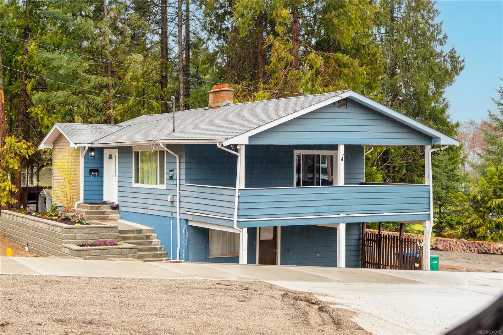 $848,000 - 5100 Hammond Bay Rd<br>British Columbia, V9T 5B5