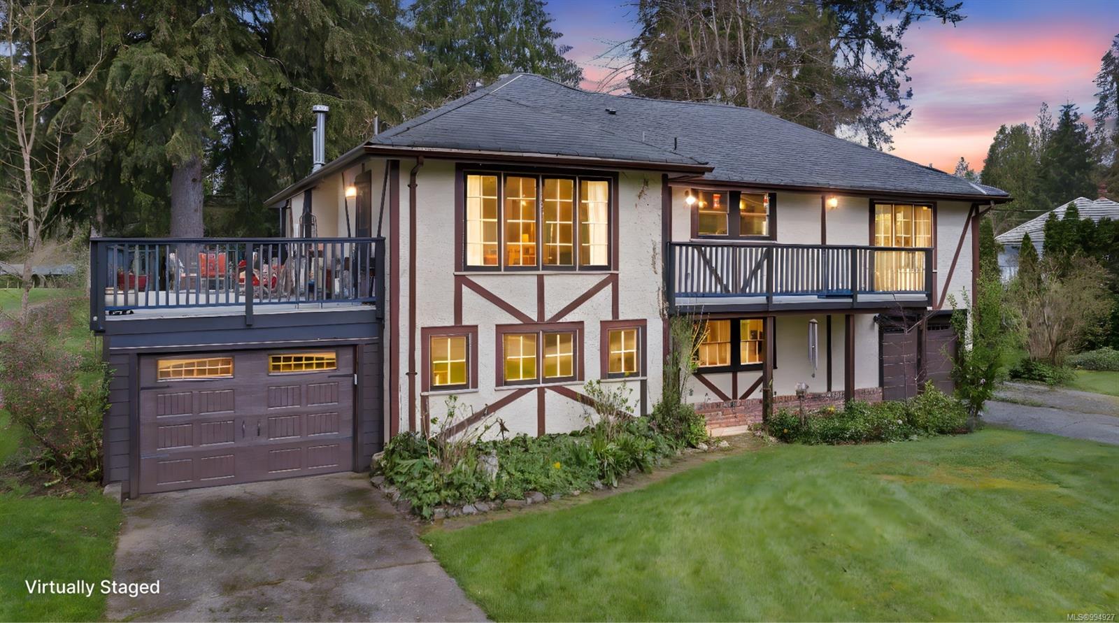 $1,125,000 - 4752 Fairbridge Dr<br>British Columbia, V9L 6N8
