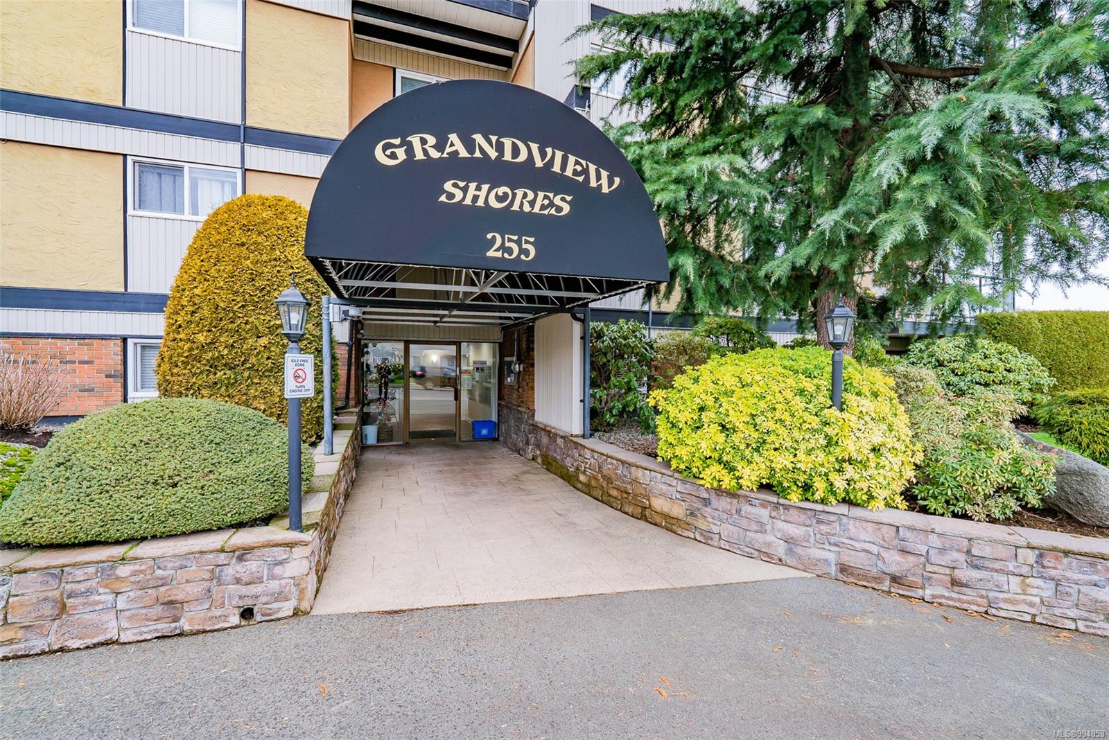 $344,900 - 255 Hirst Ave<br>British Columbia, V9P 1P5