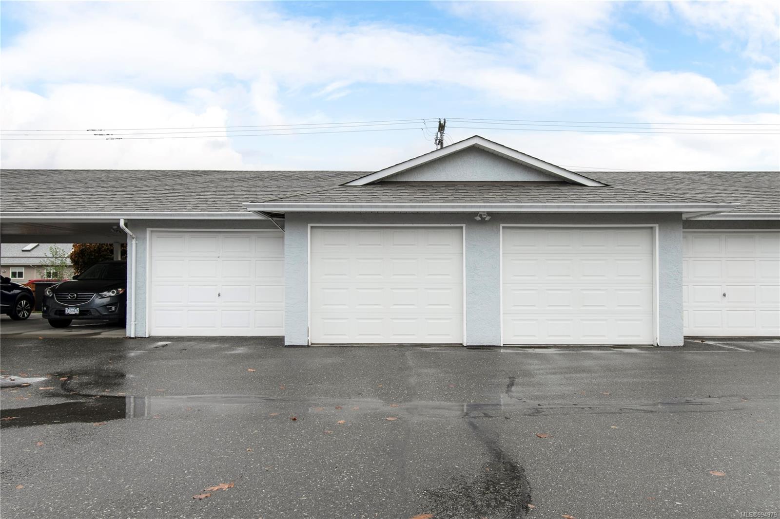 $445,000 - 595 Evergreen Rd<br>British Columbia, V9W 7R4