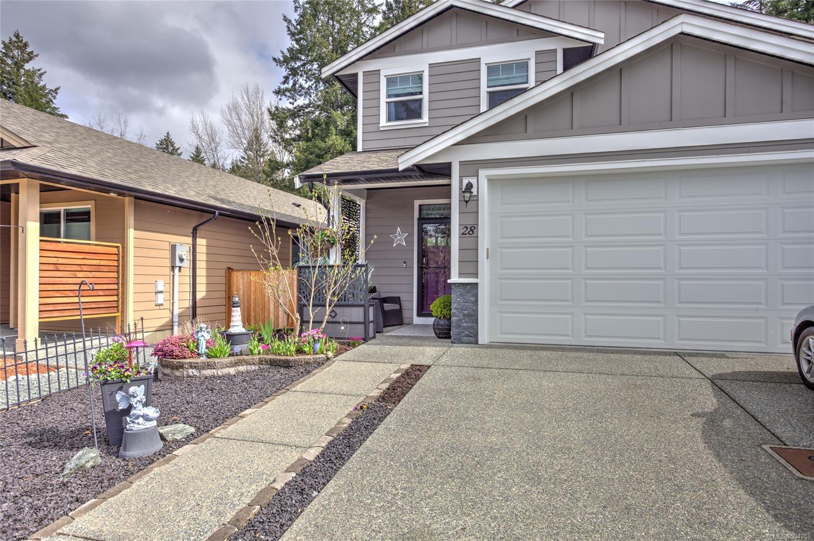 $748,000 - 3205 Gibbins Rd<br>British Columbia, V9L 1G7