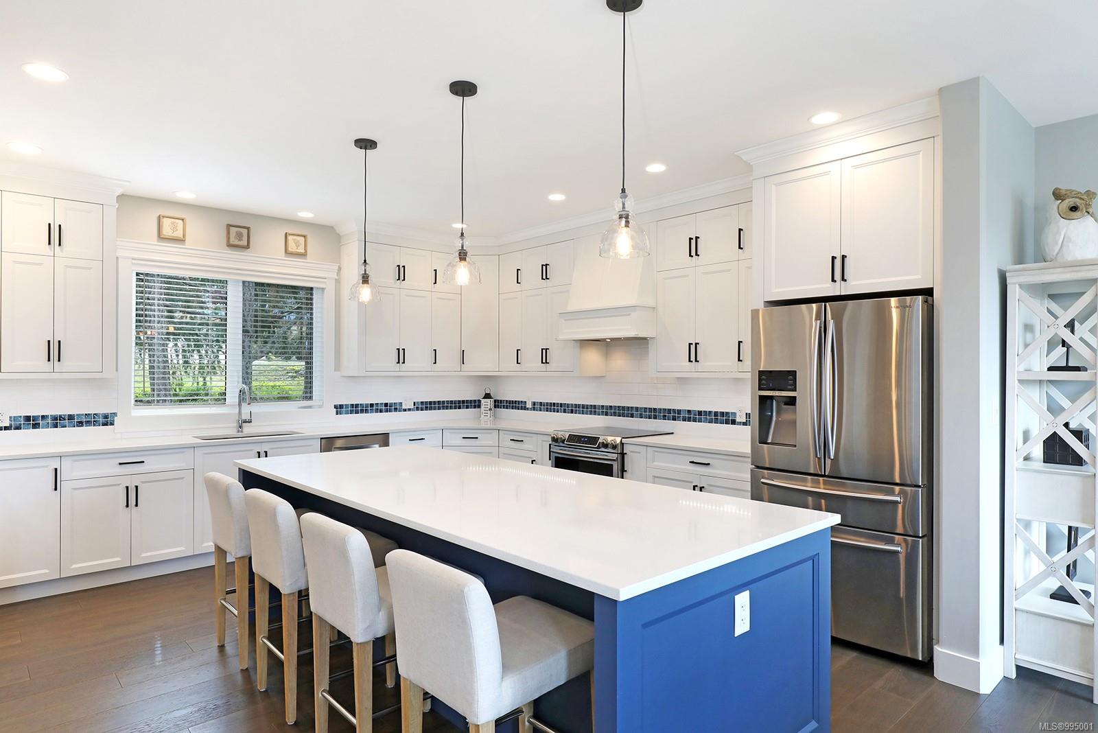 $2,098,000 - 1929 Sea Otter Pl<br>British Columbia, V9P 9J1