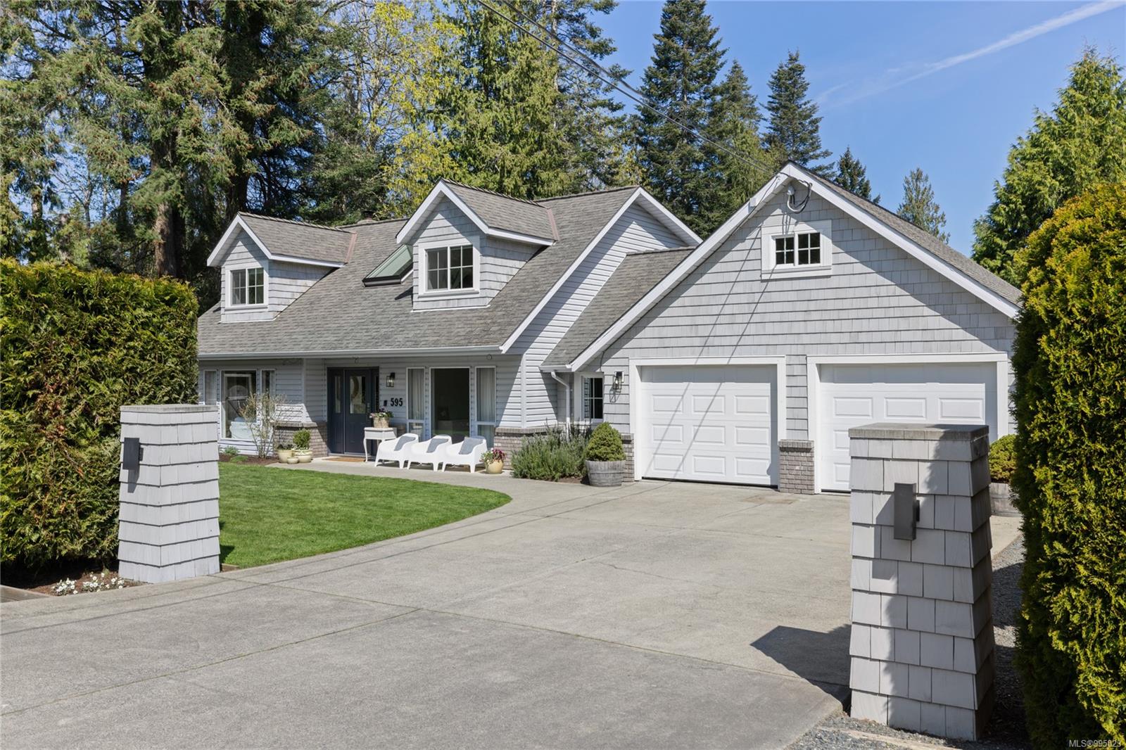 $1,289,000 - 595 Eaglecrest Dr<br>British Columbia, V9K 1E4