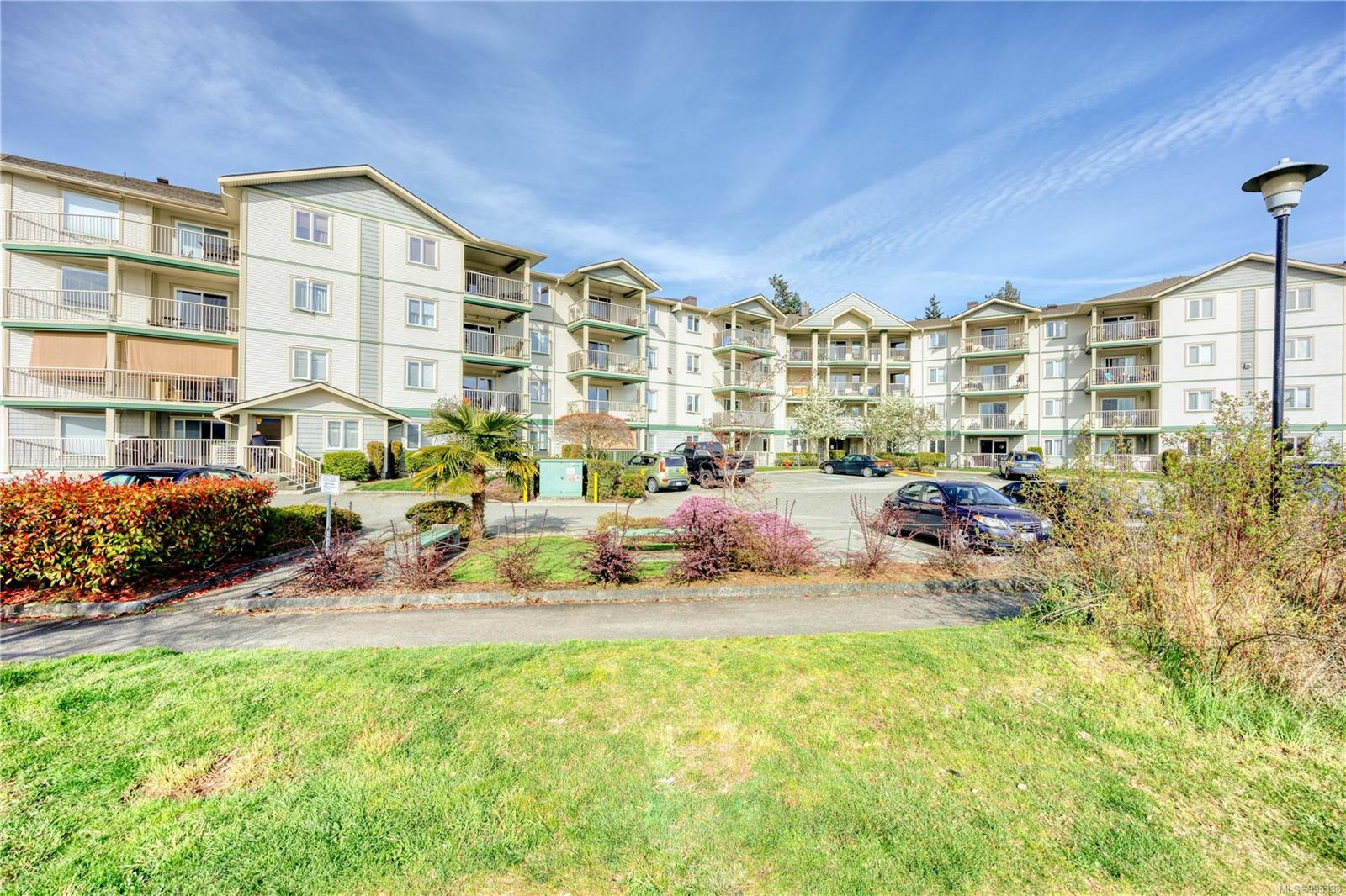 4971 Songbird Pl, Na Uplands real estate property for sale in Nanaimo British Columbia, V9T 6L1