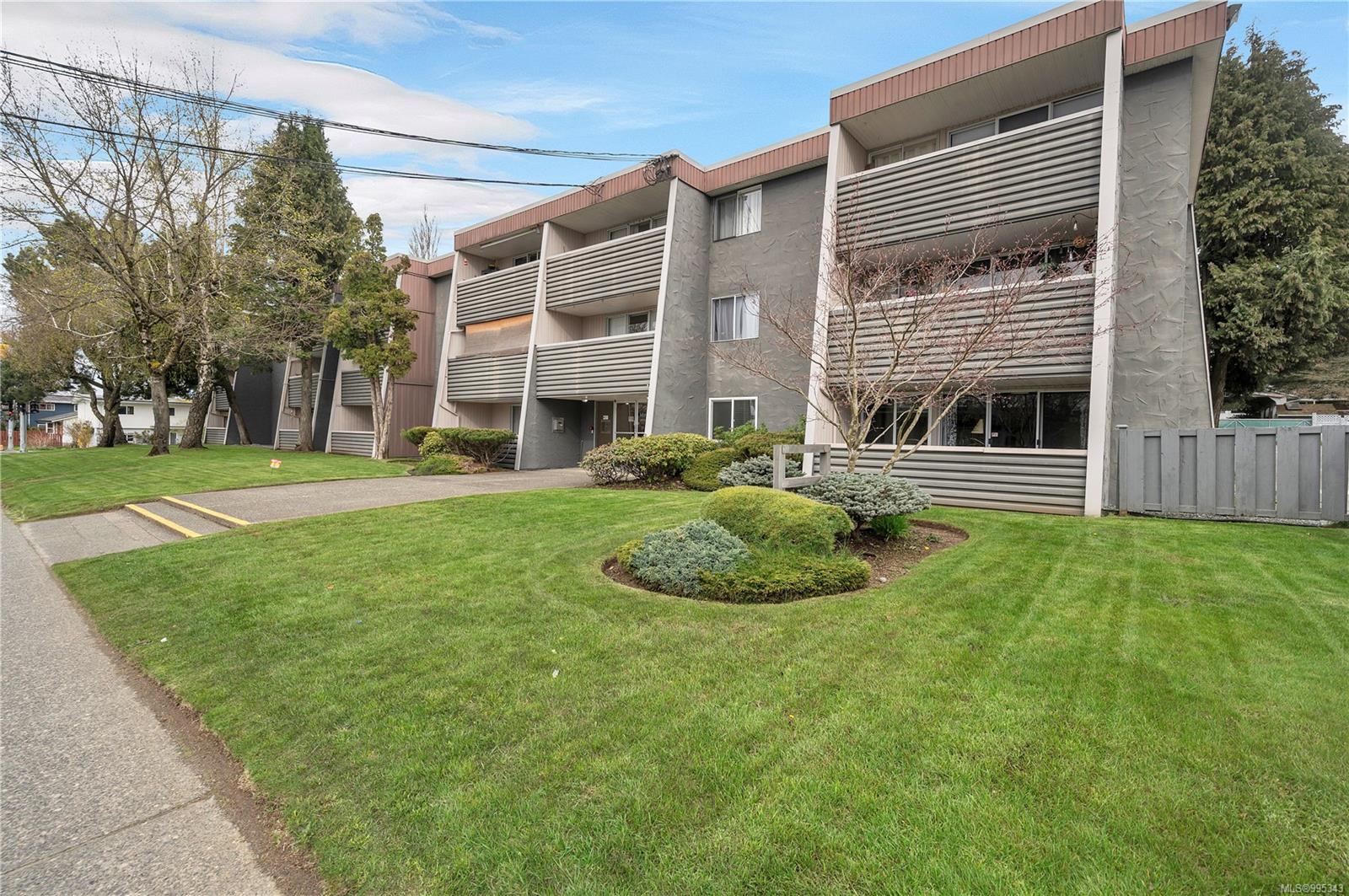 $228,900 - 377 Dogwood St<br>British Columbia, V9W 2Y1