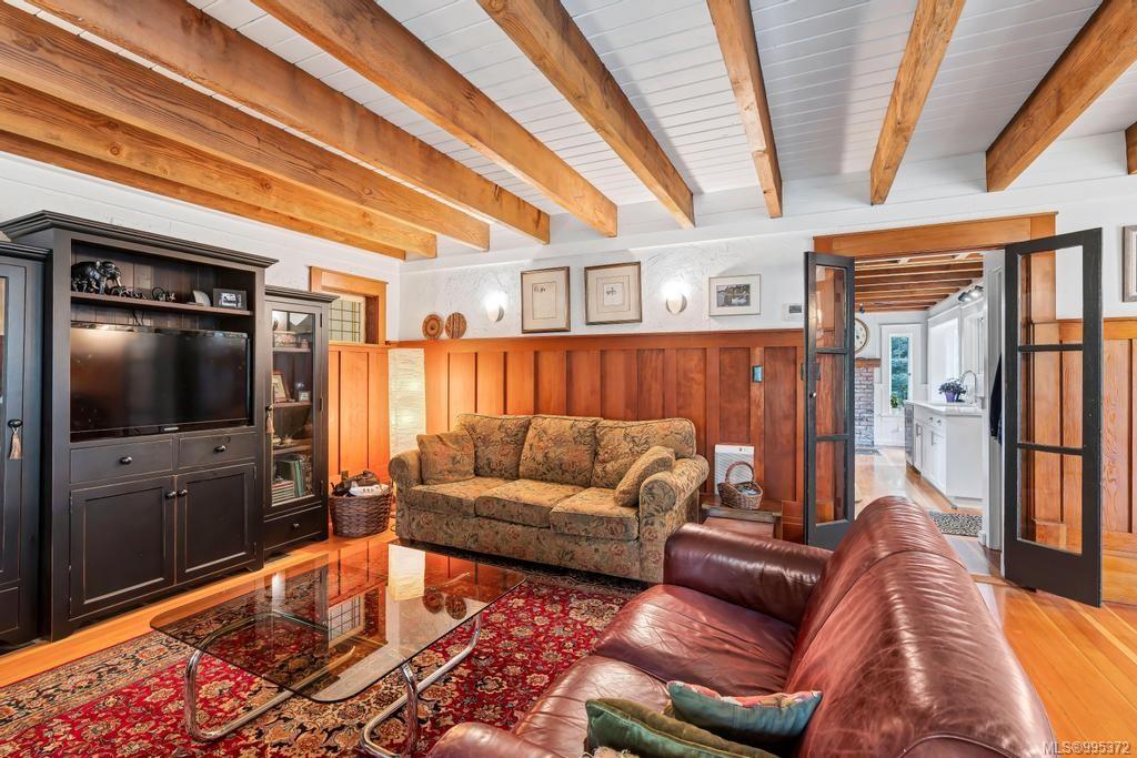 $1,850,000 - 3003 Glen Eagles Rd<br>British Columbia, V0R 2W1