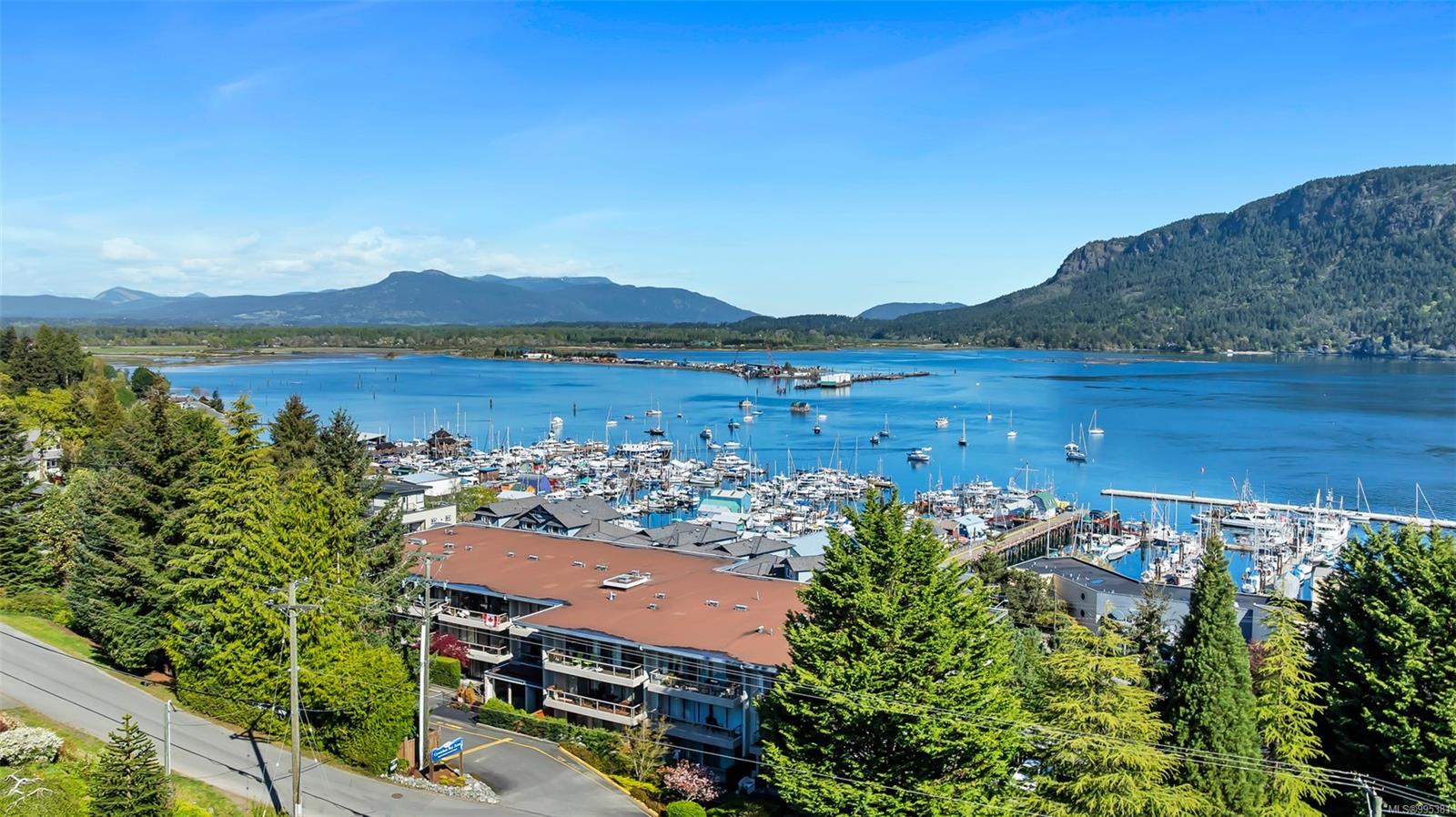 $349,995 - 1715 Pritchard Rd<br>British Columbia, V0R 1N1
