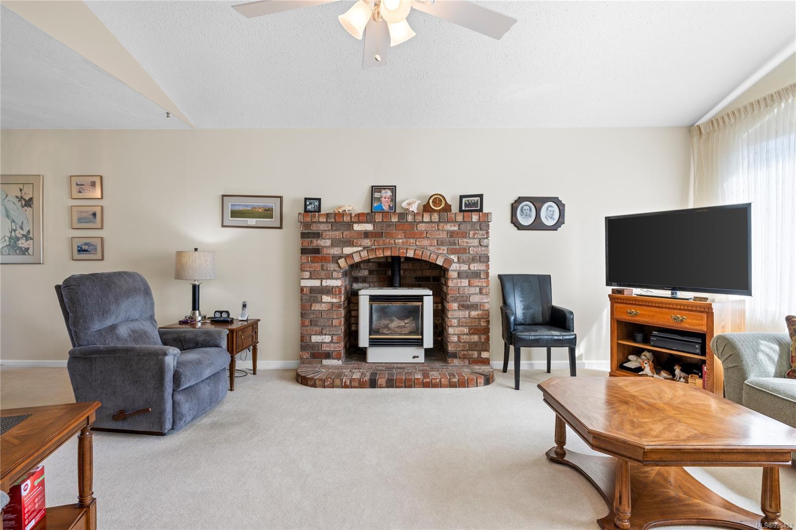 $723,500 - 767 Fairwind Ave<br>British Columbia, V9P 1B2