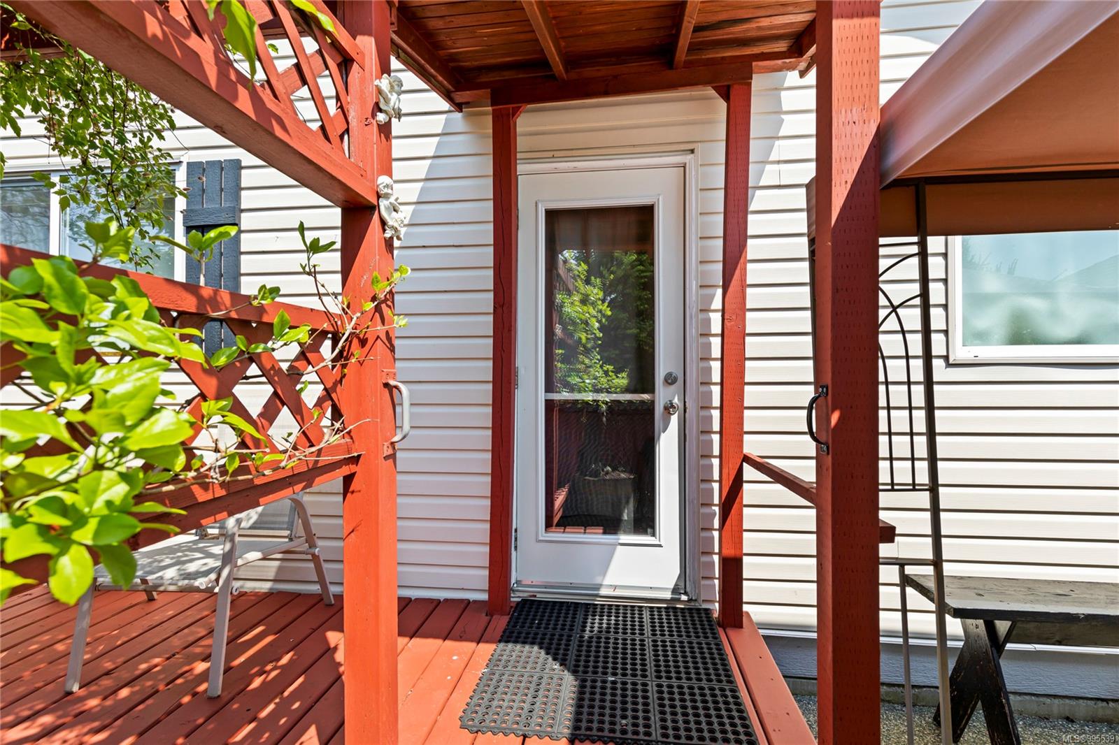 $480,000 - 6237 Farber Way<br>British Columbia, V9T 0B3