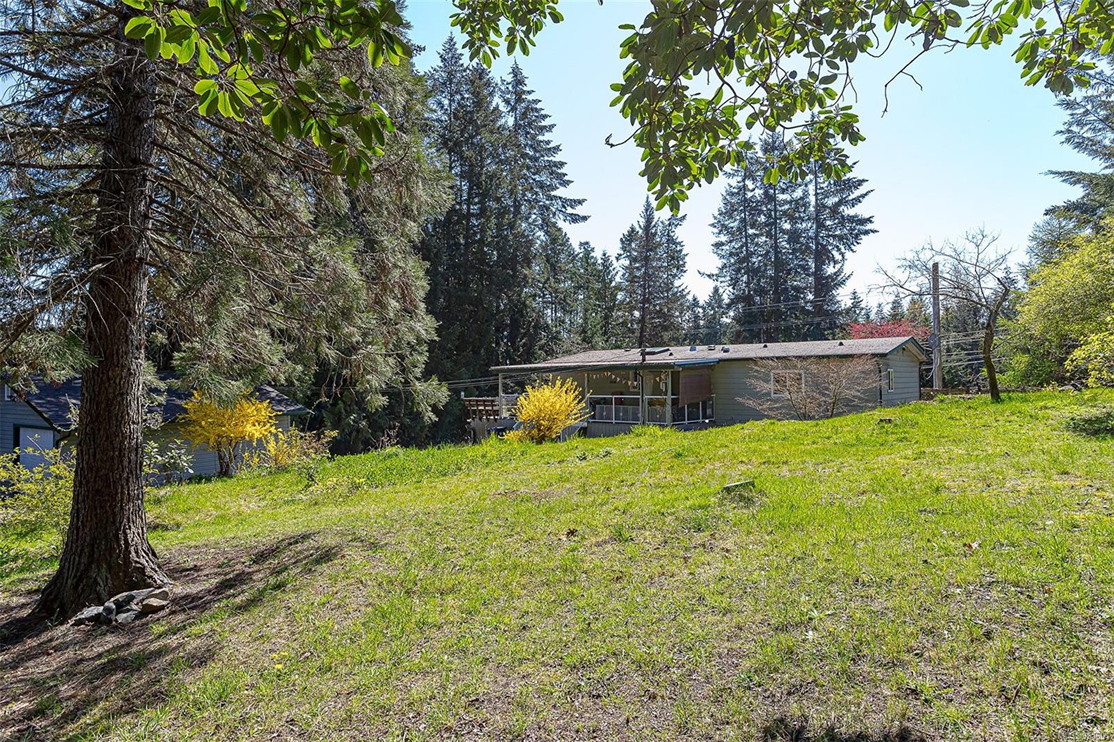 $749,900 - 7056 Aulds Rd<br>British Columbia, V0R 2H0
