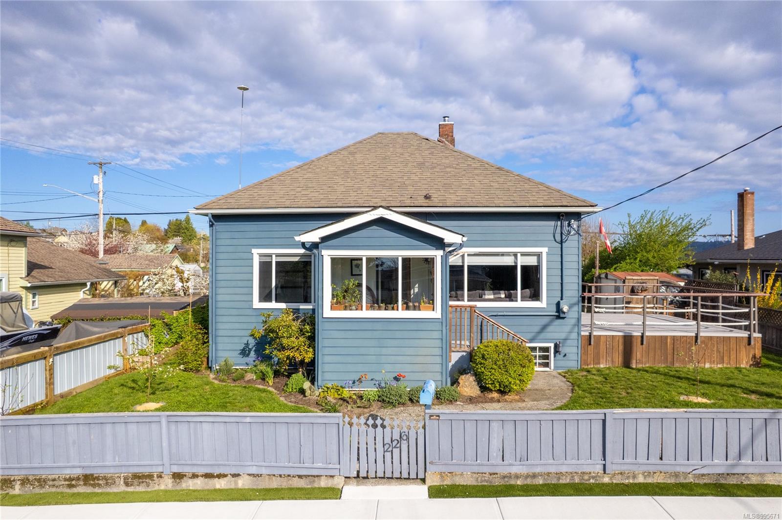 $699,000 - 226 Roberts St<br>British Columbia, V9G 1S8