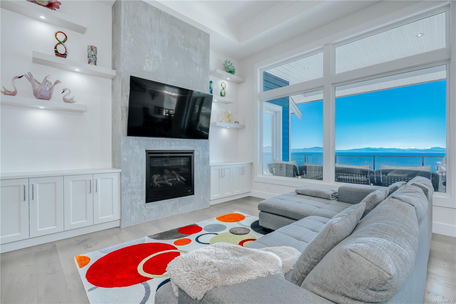 $1,698,000 - 138 Royal Pacific Way<br>British Columbia, V9T 0B9
