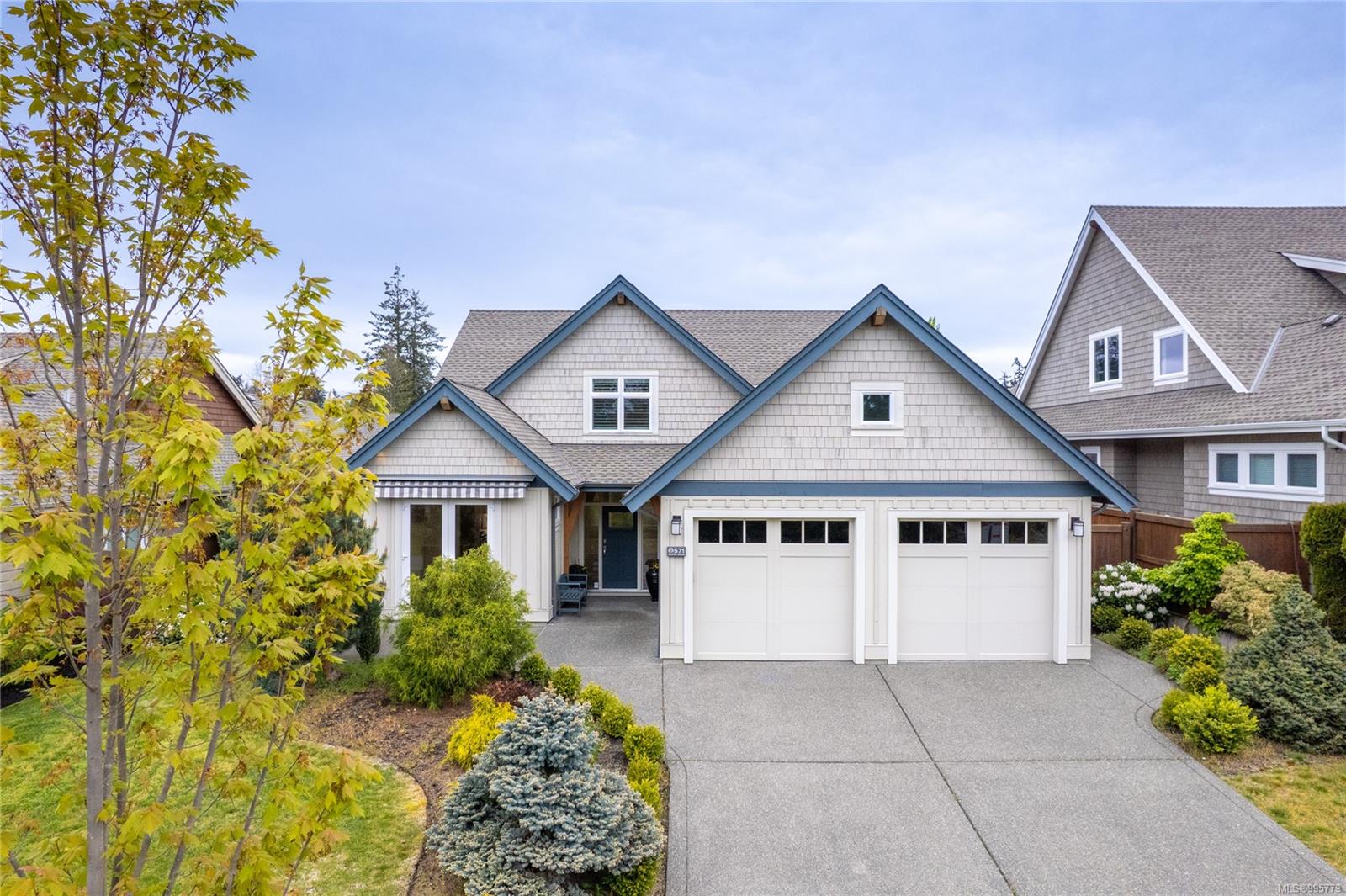$1,599,999 - 571 Soriel Rd<br>British Columbia, V9P 2Z7