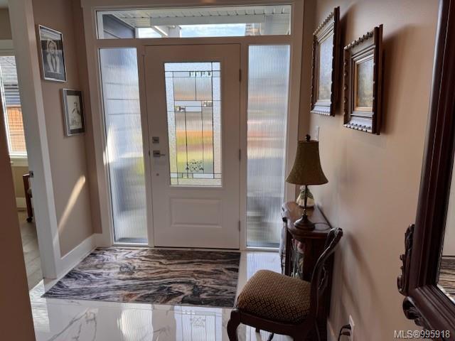 $1,387,000 - 983 Brookfield Cres<br>British Columbia, V9P 0E3