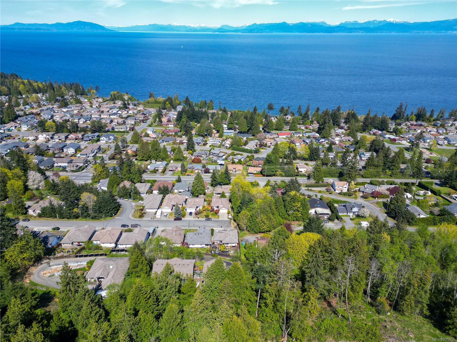 $1,297,000 - 5523 Norton Rd<br>British Columbia, V9T 6S2