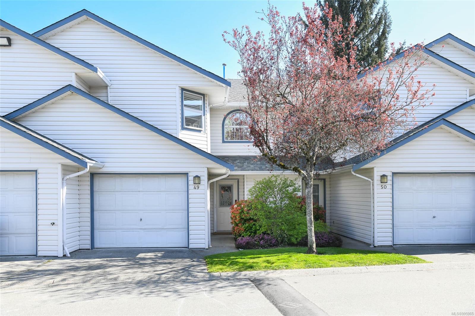 $519,000 - 2355 Valley View Dr<br>British Columbia, V9N 9A5