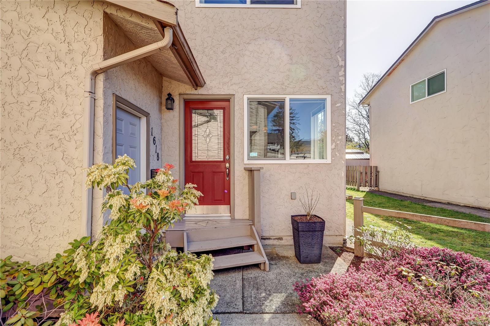 $469,900 - 1618 Fuller St<br>British Columbia, V9S 1B1