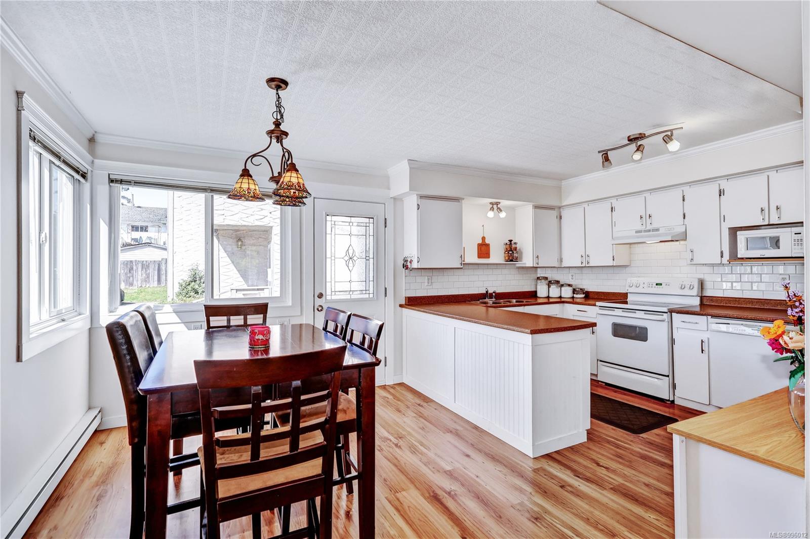$469,900 - 1618 Fuller St<br>British Columbia, V9S 1B1
