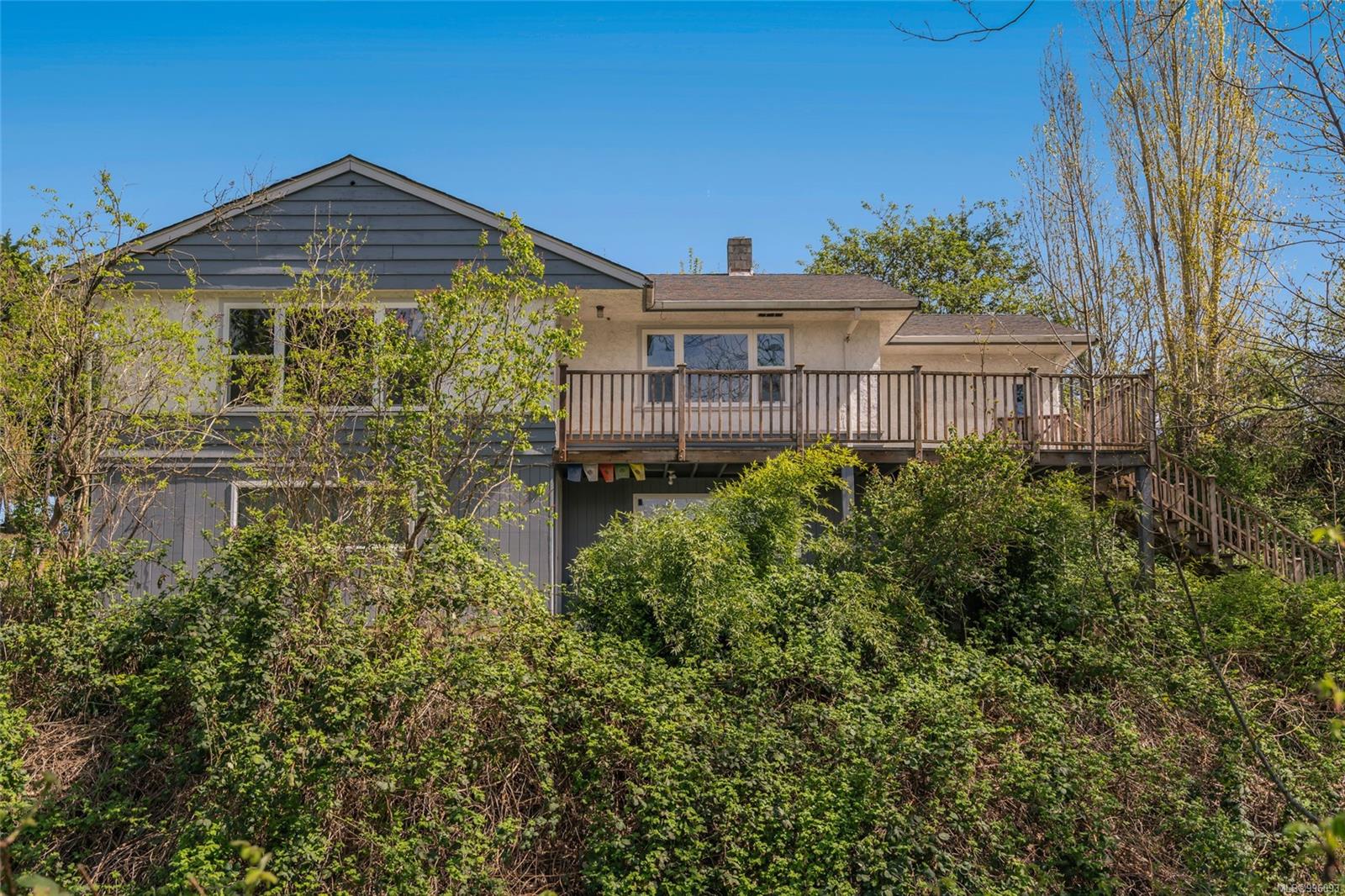 $609,000 - 75 5th St<br>British Columbia, V9R 1M9