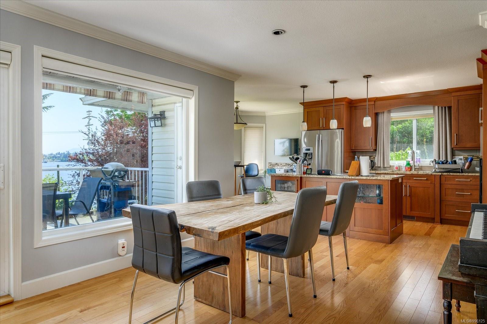 $1,269,000 - 1362 Ivy Lane<br>British Columbia, V9T 5T2