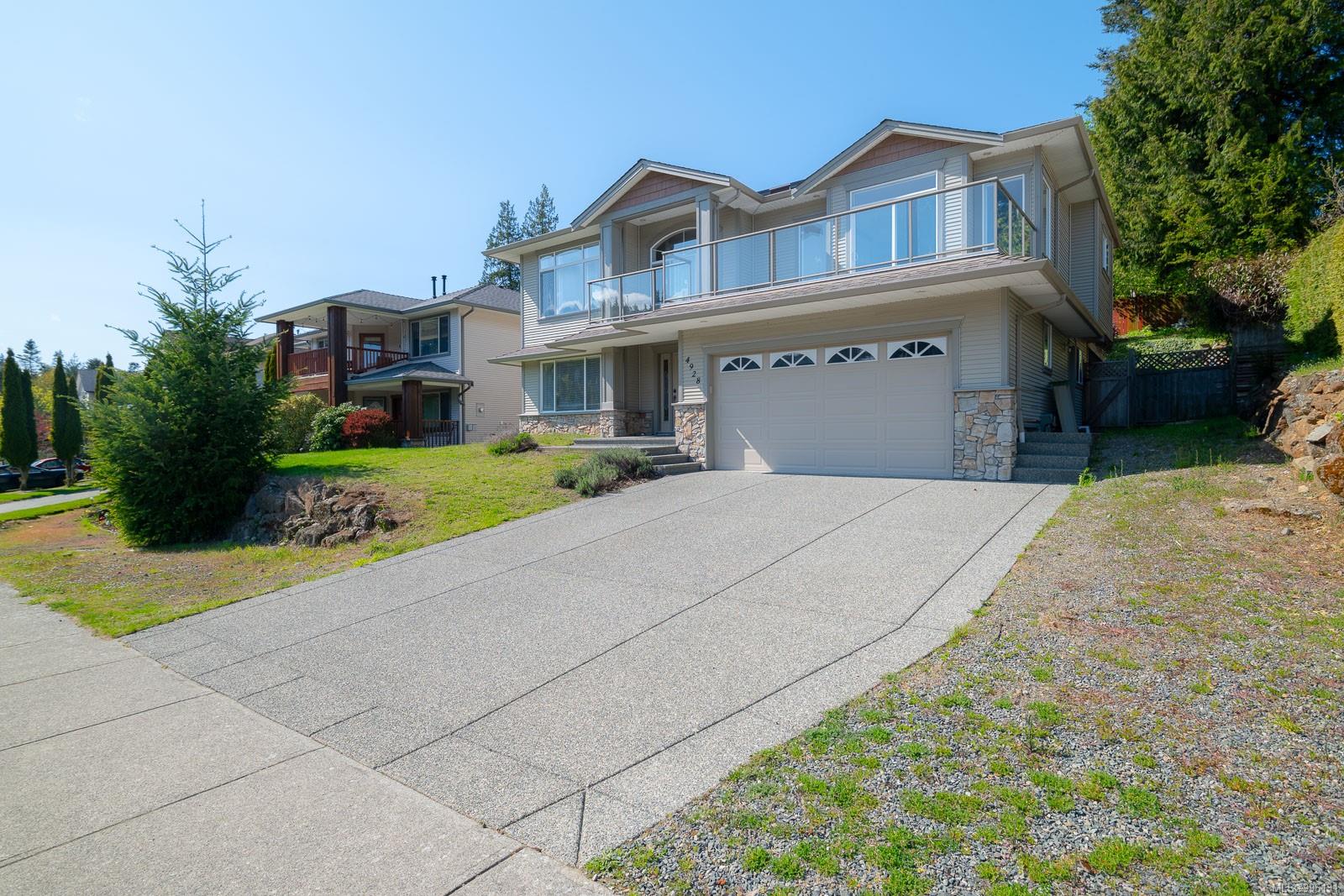 $1,099,000 - 4928 Ney Dr<br>British Columbia, V9V 1T9