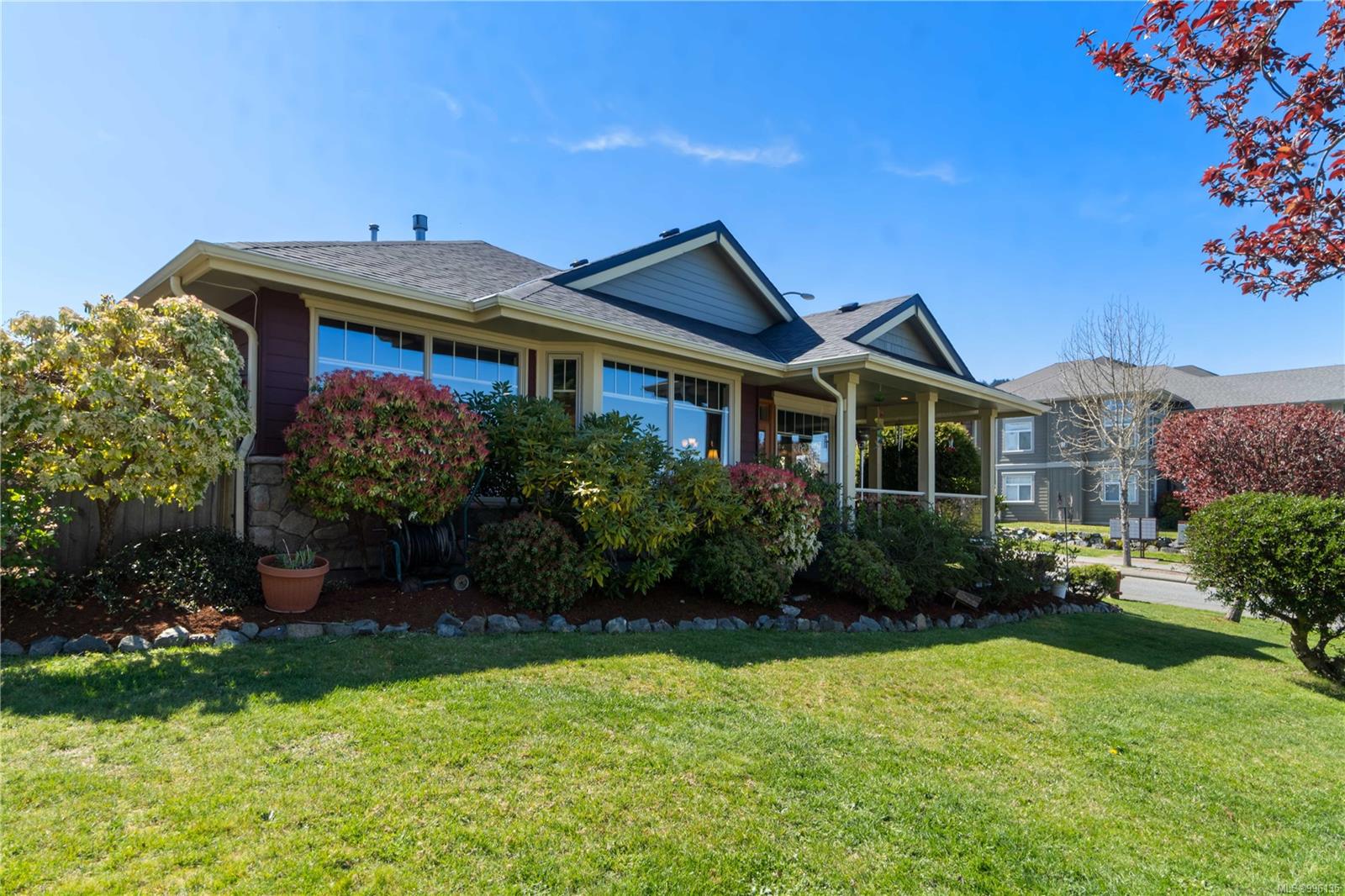 $1,125,000 - 602 Steele Pl<br>British Columbia, V9G 2C5