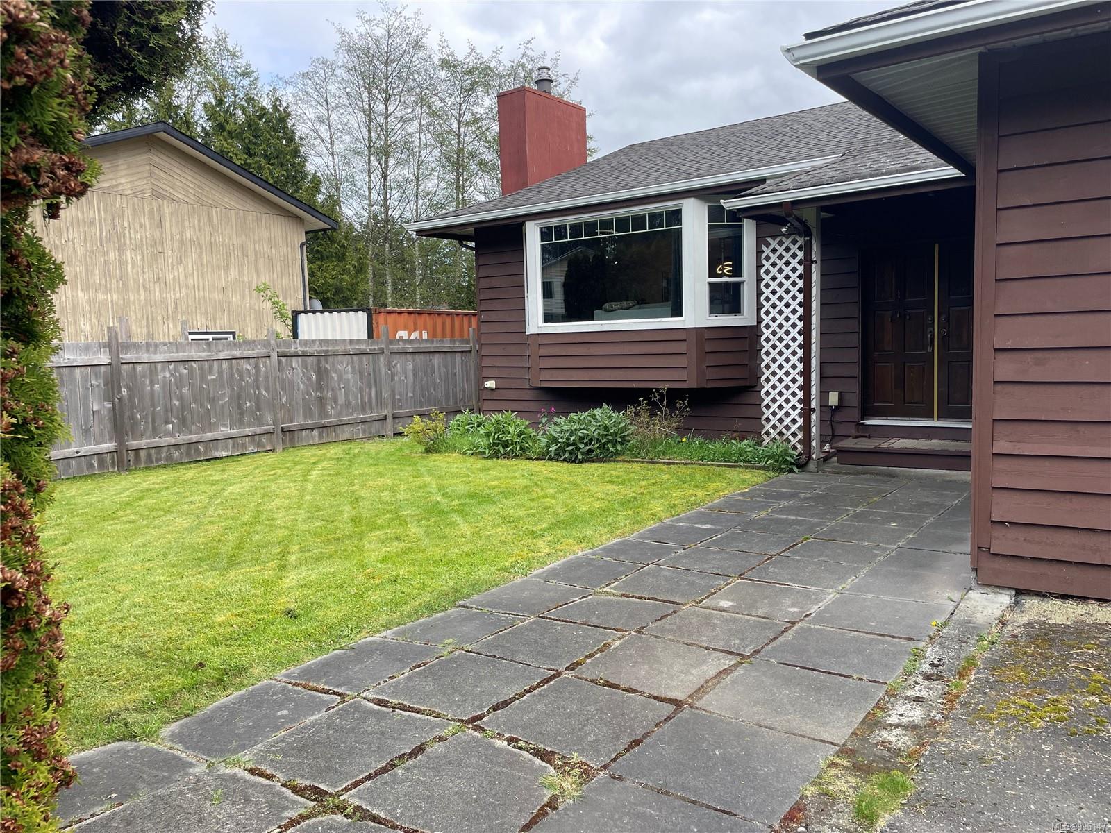 $489,000 - 9489 Scott St<br>British Columbia, V0N 2P0