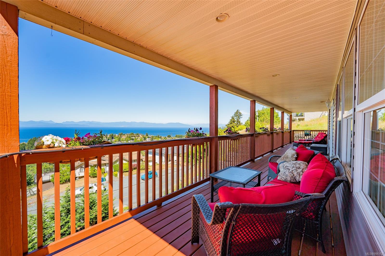 $865,000 - 5007 Laguna Way<br>British Columbia, V9T 5L6