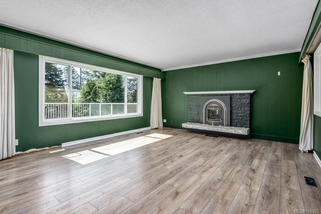 $749,900 - 1525 Dingwall Rd<br>British Columbia, V9N 3S8