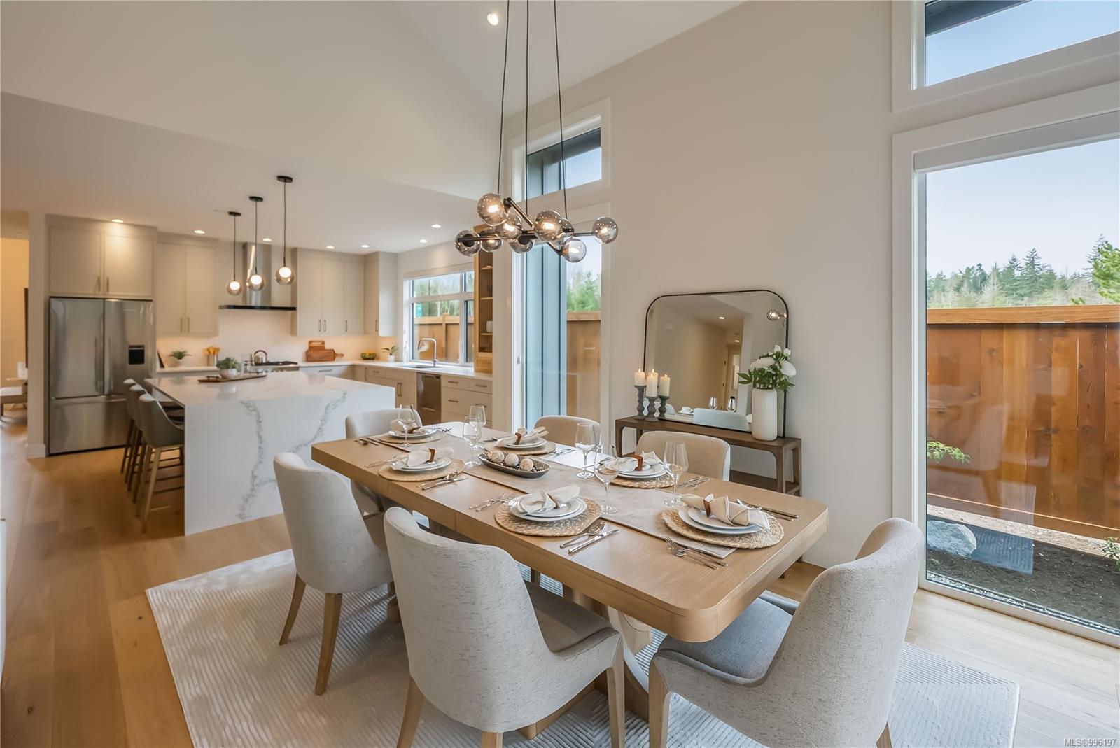 $1,540,000 - 948 Flagstick Rd<br>British Columbia, V9K 1M5