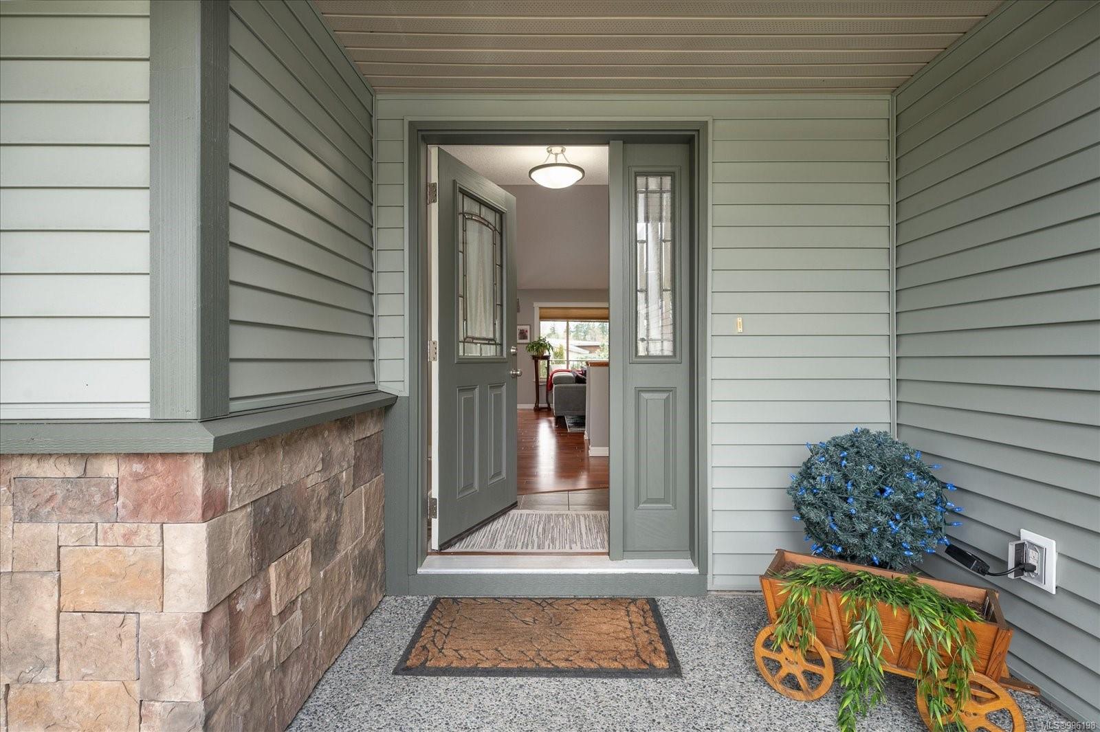 $1,125,000 - 5329 Cascara Dr<br>British Columbia, V9T 0E3