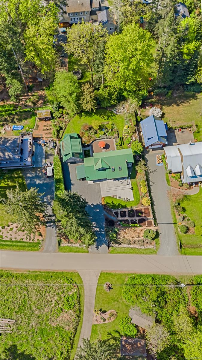 $1,399,000 - 5899 Aldergrove Dr<br>British Columbia, V9N 1W2
