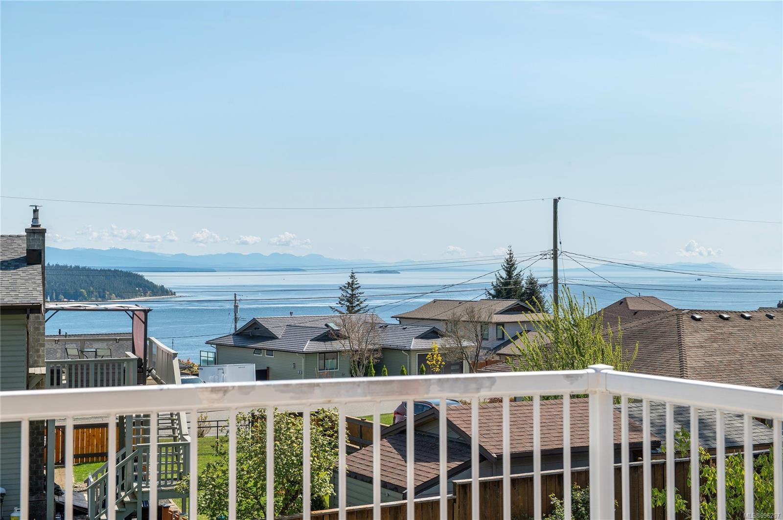$659,900 - 427 Alder St<br>British Columbia, V9W 5V2