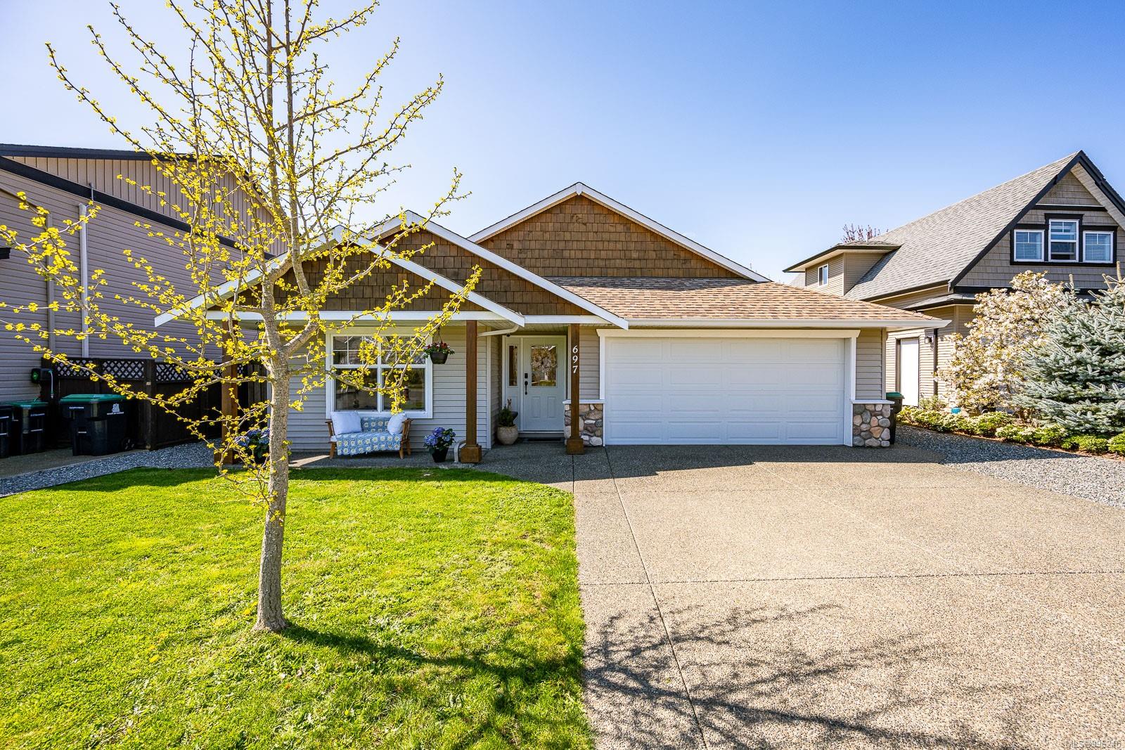 $849,900 - 697 Lancaster Way<br>British Columbia, V9M 1J3