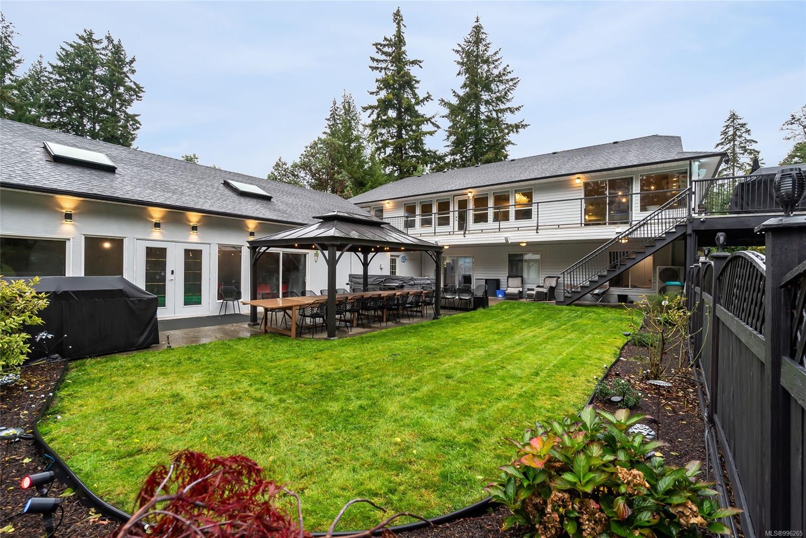 $1,670,000 - 2372 Nanoose Rd<br>British Columbia, V9P 9E6