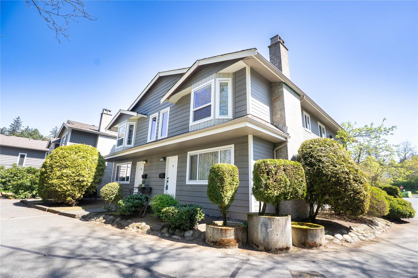 $399,900 - 211 Buttertubs Pl<br>British Columbia, V9R 3X8